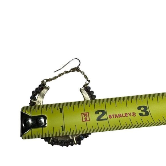 Beautiful BOHO gold tone and healing amethyst hoop earrings barely worn EUC - Picture 7 of 8